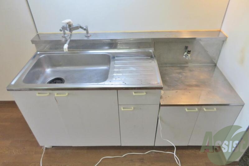 キッチン　キッチンはこちらです。ご飯を作るのが楽しくなりそうです。