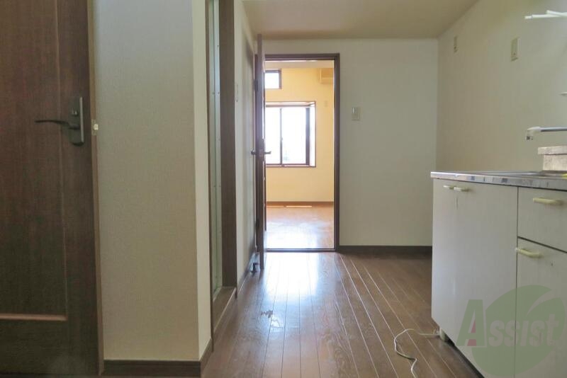 玄関　玄関からの写真になります。いかがでしょうか。