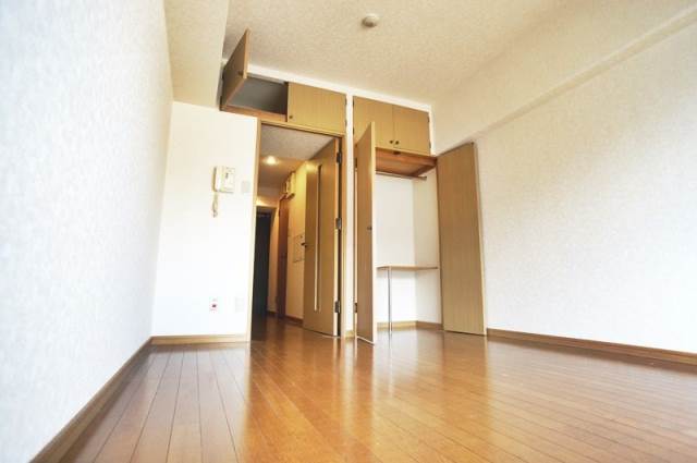 居室・リビング　別号室