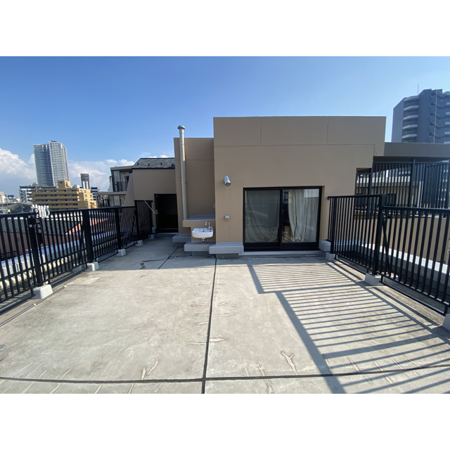 バルコニー　バルコニー