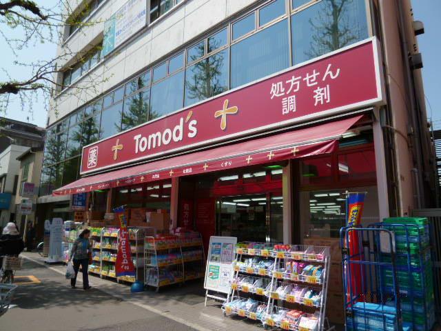 ドラックストア　ドラッグストア トモズ 東高円寺店（ドラッグストア）まで823m