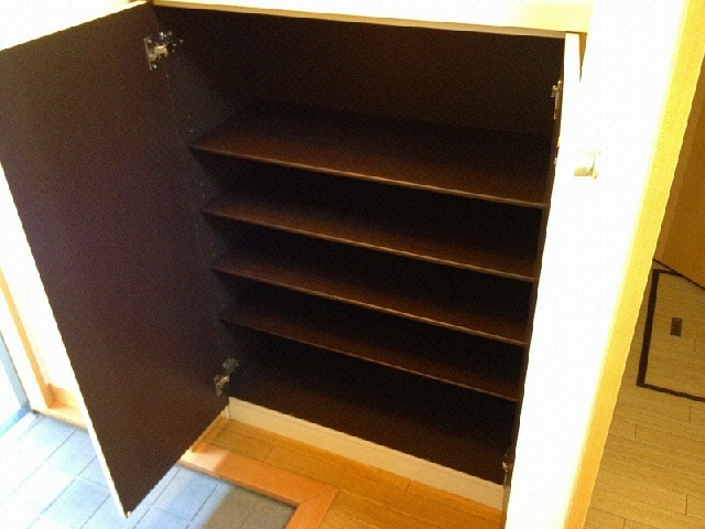 玄関　参考画像