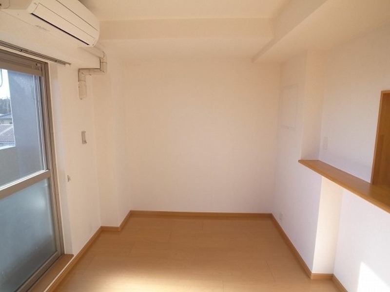 居室・リビング　図面と現状に相違がある場合には現状を優先