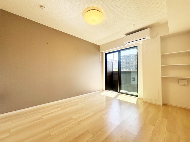 居室・リビング　同施工会社参考写真