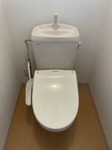 トイレ　トイレ