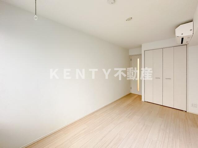 居室・リビング　居間です