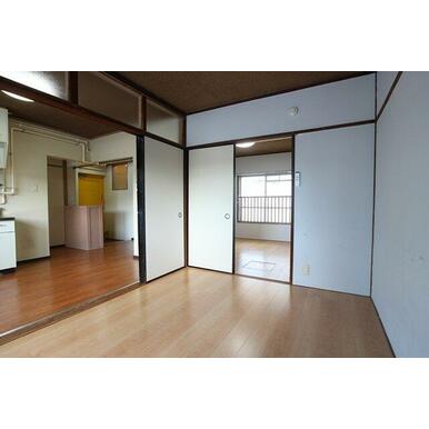 居室・リビング　使いやすい居間です