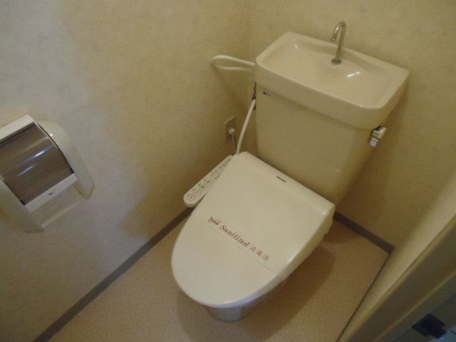 トイレ　シャワー付トイレ