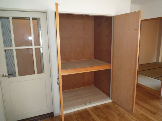 収納　リビング収納