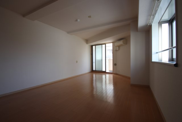 居室・リビング　別室の参考写真です。※現況優先