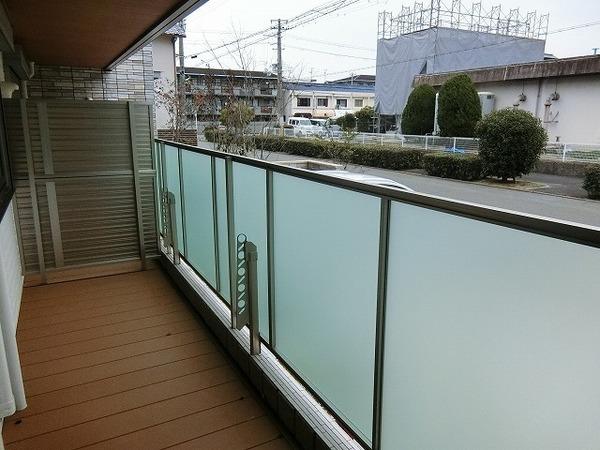 バルコニー　バルコニー