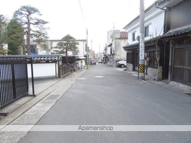 郵便局　善光寺郵便局（郵便局）まで214m