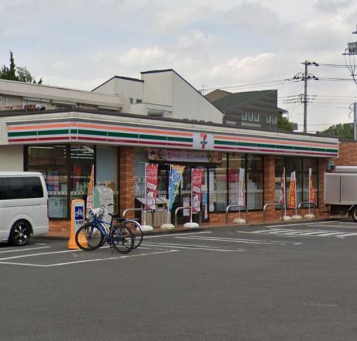 コンビニ　セブン－イレブン相模原東林間１丁目店（コンビニ）まで864m