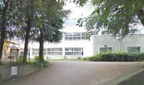 小学校　清明小学校（小学校）まで814m