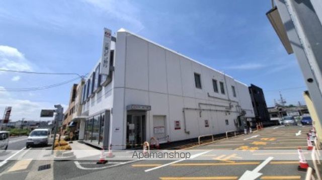 銀行　三菱ＵＦＪ銀行橿原支店（銀行）まで1296m