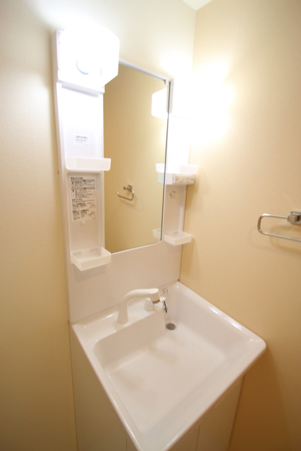 洗面設備　※別室の参考写真の為、現況優先です。