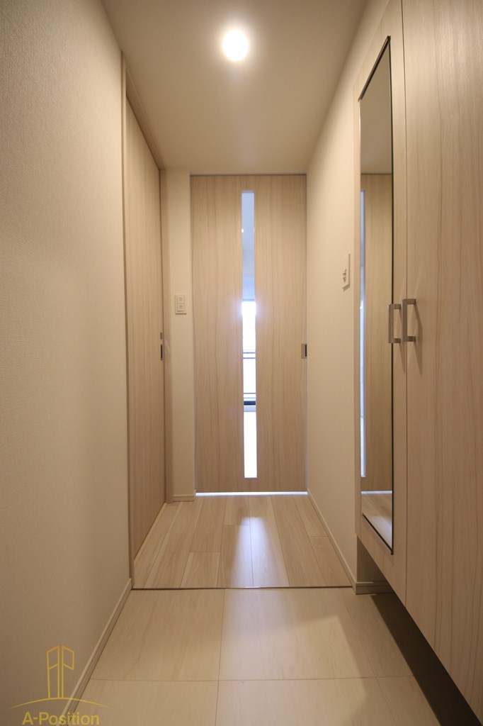 玄関　S-RESIDENCE堺筋本町Deux