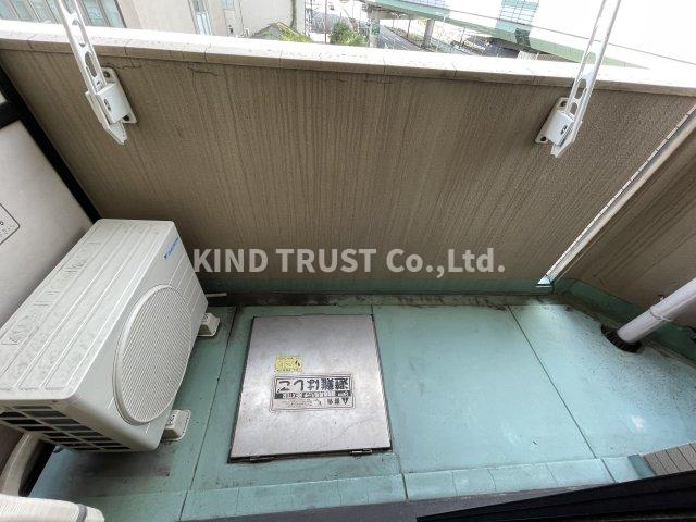 バルコニー　バルコニー付きです