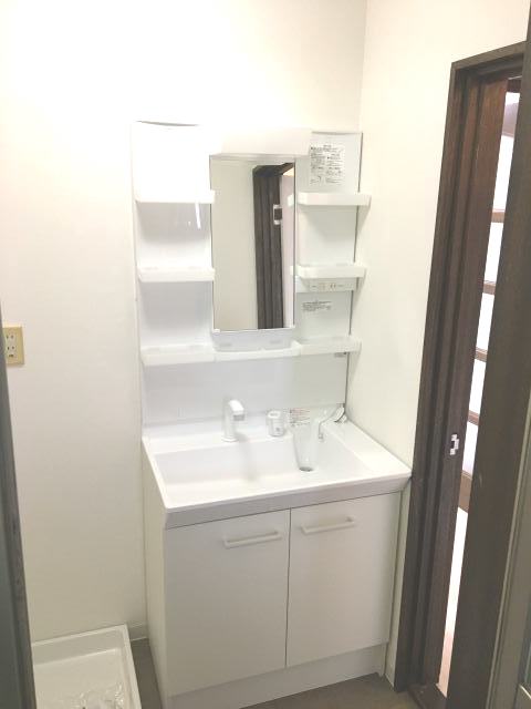 洗面設備　同仕様