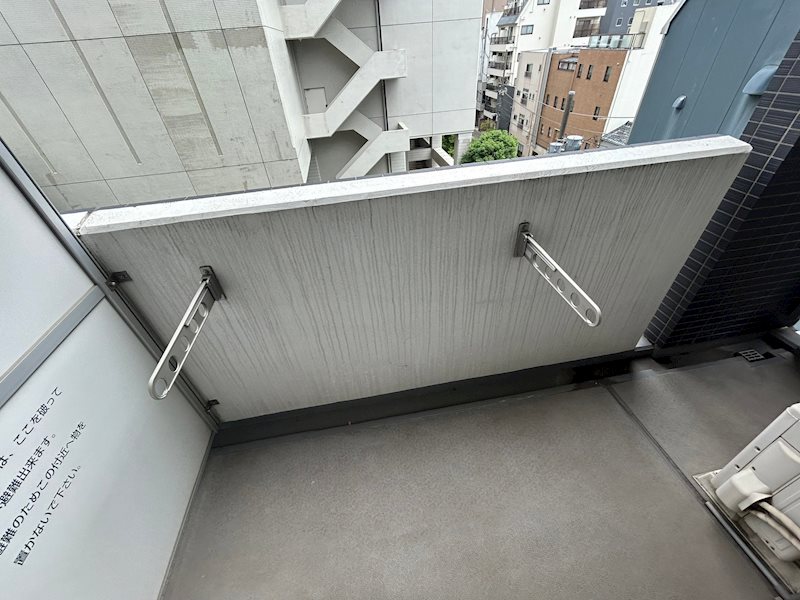 バルコニー　反転タイプ