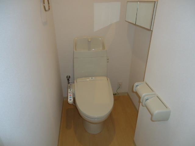 トイレ　他のお部屋のお写真です。