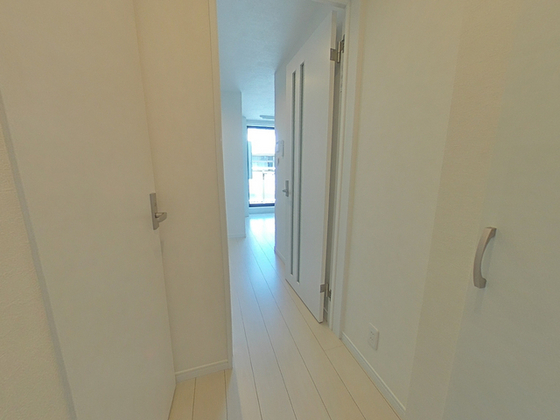 玄関　※別部屋の写真です