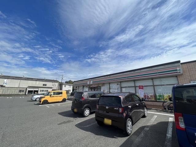 コンビニ　セブン－イレブン岡山上道店（コンビニ）まで2110m