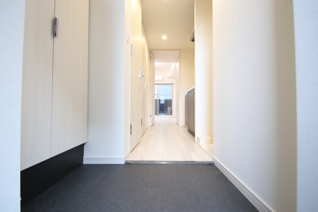 玄関　※別室の参考写真の為、現況優先です。