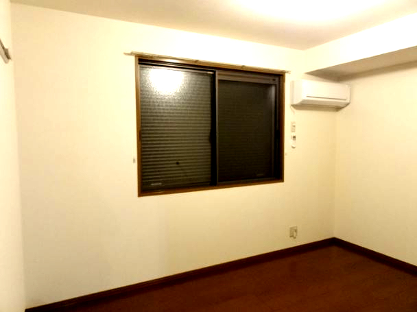 その他部屋・スペース　雨戸シャッター付き