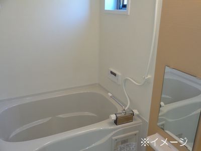 バス・シャワールーム　経済的な追い焚き機能付きの浴室（イメージ画像）