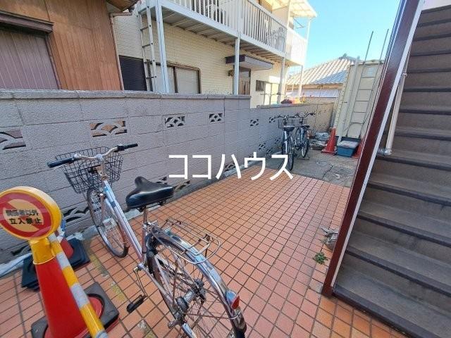 エントランス　ポスト