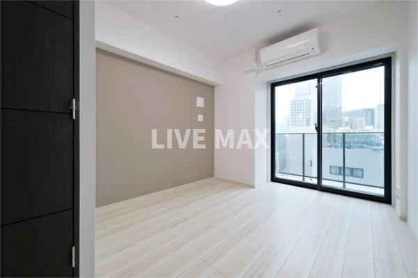 居室・リビング　別号室参考写真