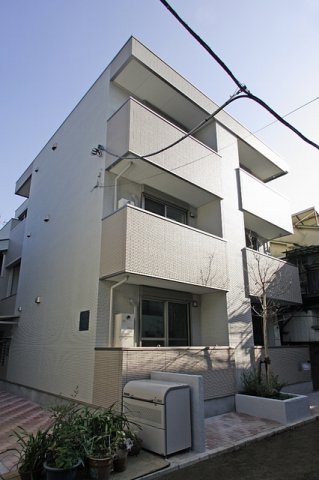 建物外観　アミル中十条　北区中十条3