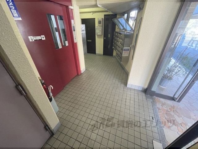 ロビー　ロビー