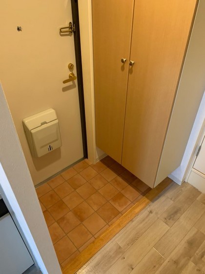 玄関　※別部屋の写真です