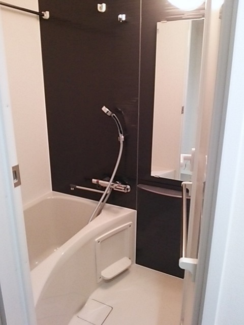 バス・シャワールーム　風呂