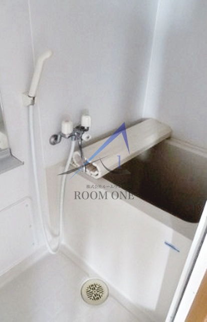 バス・シャワールーム　お風呂です。