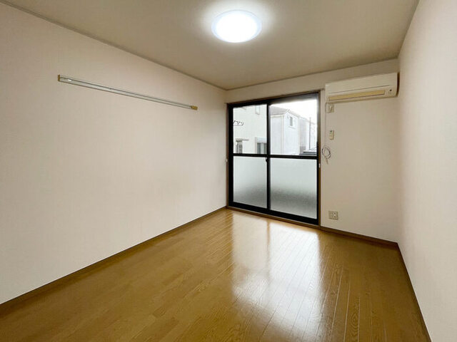 居室・リビング　洋室６帖