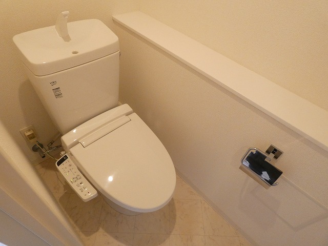 トイレ　トイレ