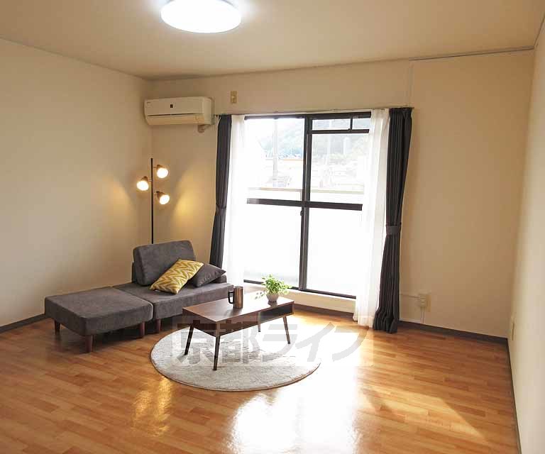 居室・リビング　とても綺麗なお部屋です・