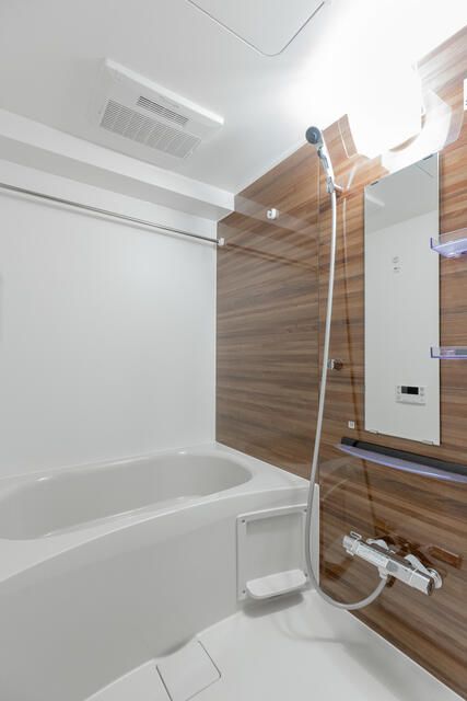 バス・シャワールーム　ゆったり過ごせるお風呂です