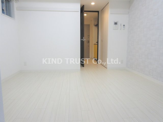 居室・リビング　こちらのリビングで趣味の時間をお楽しみください