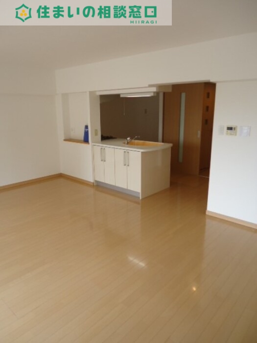 居室・リビング　同型