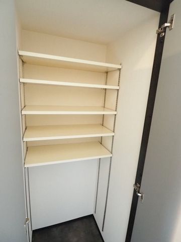 玄関　☆玄関にはシューズボックスもあります☆