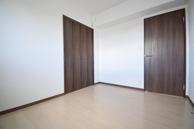 その他部屋・スペース　５．２帖のサービスルームです★