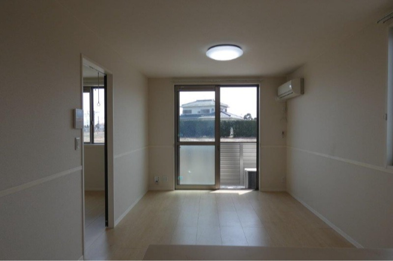 居室・リビング　図面と現状に相違がある場合には現状を優先