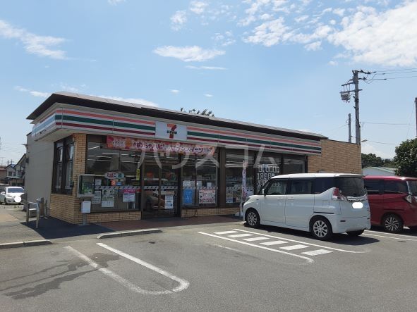 コンビニ　セブンイレブン 寄居桜沢店（コンビニ）まで675m