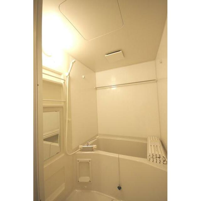 バス・シャワールーム　バスルーム