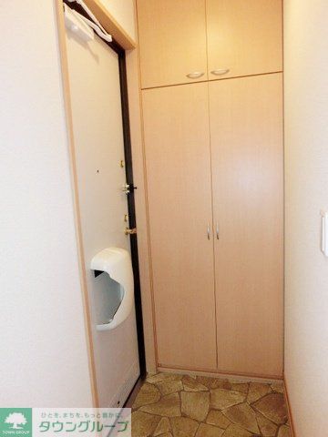 玄関　トールタイプのシューズＢＯＸ