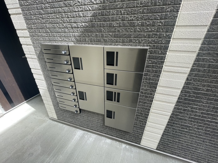 建物外観　建築中